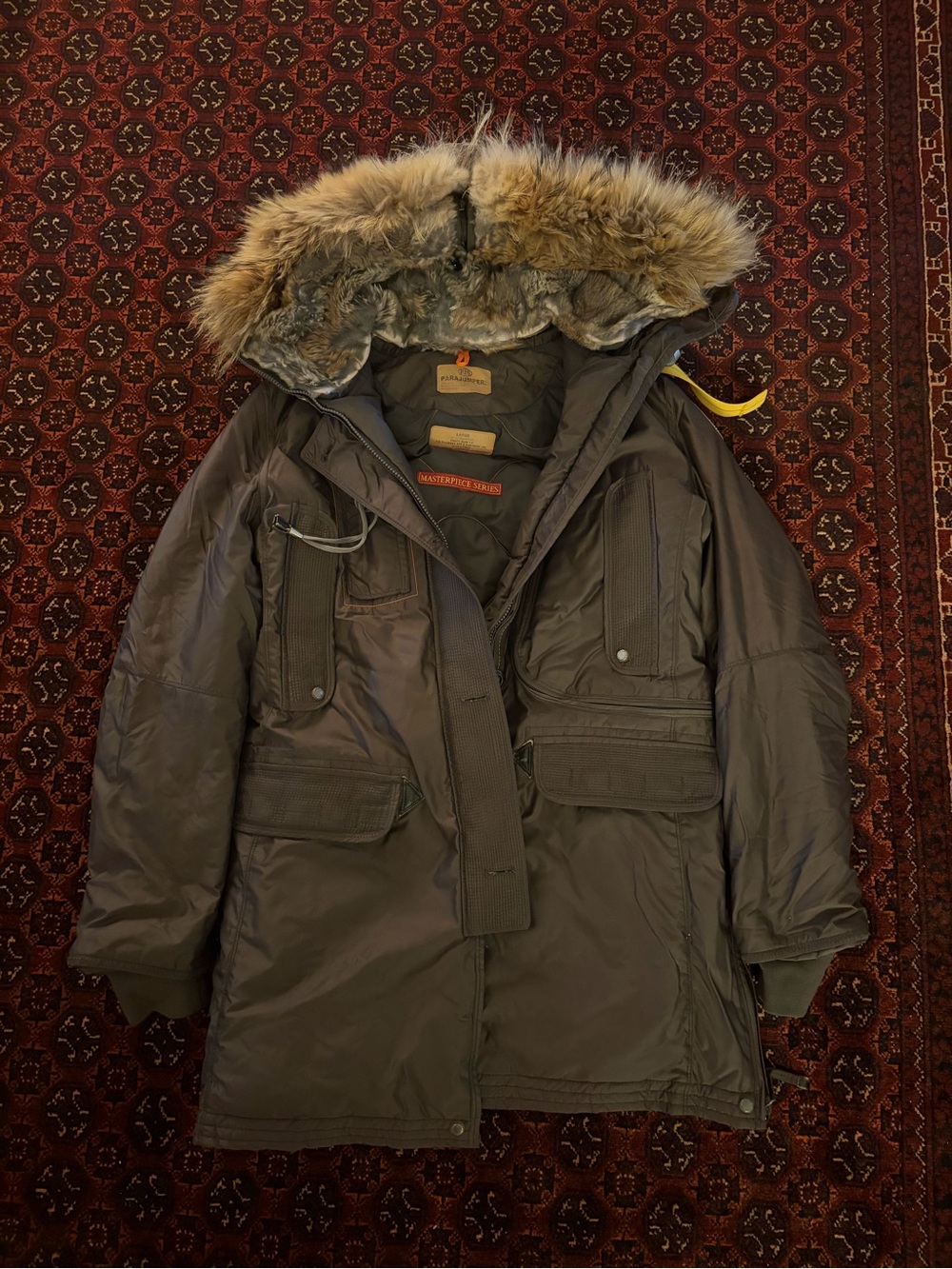 Authentic Parajumpers Kodiak Masterpiece Series Down Parka Large Fur Hood